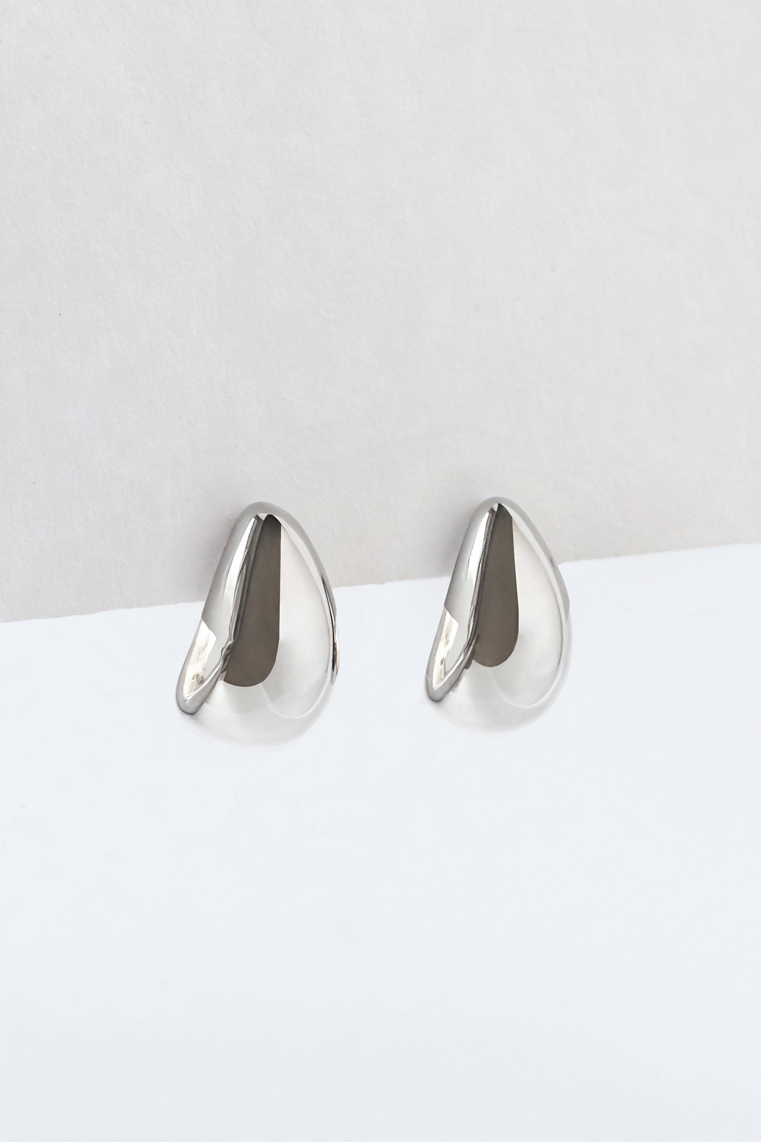 Auskarai Teardrop Stud Silver