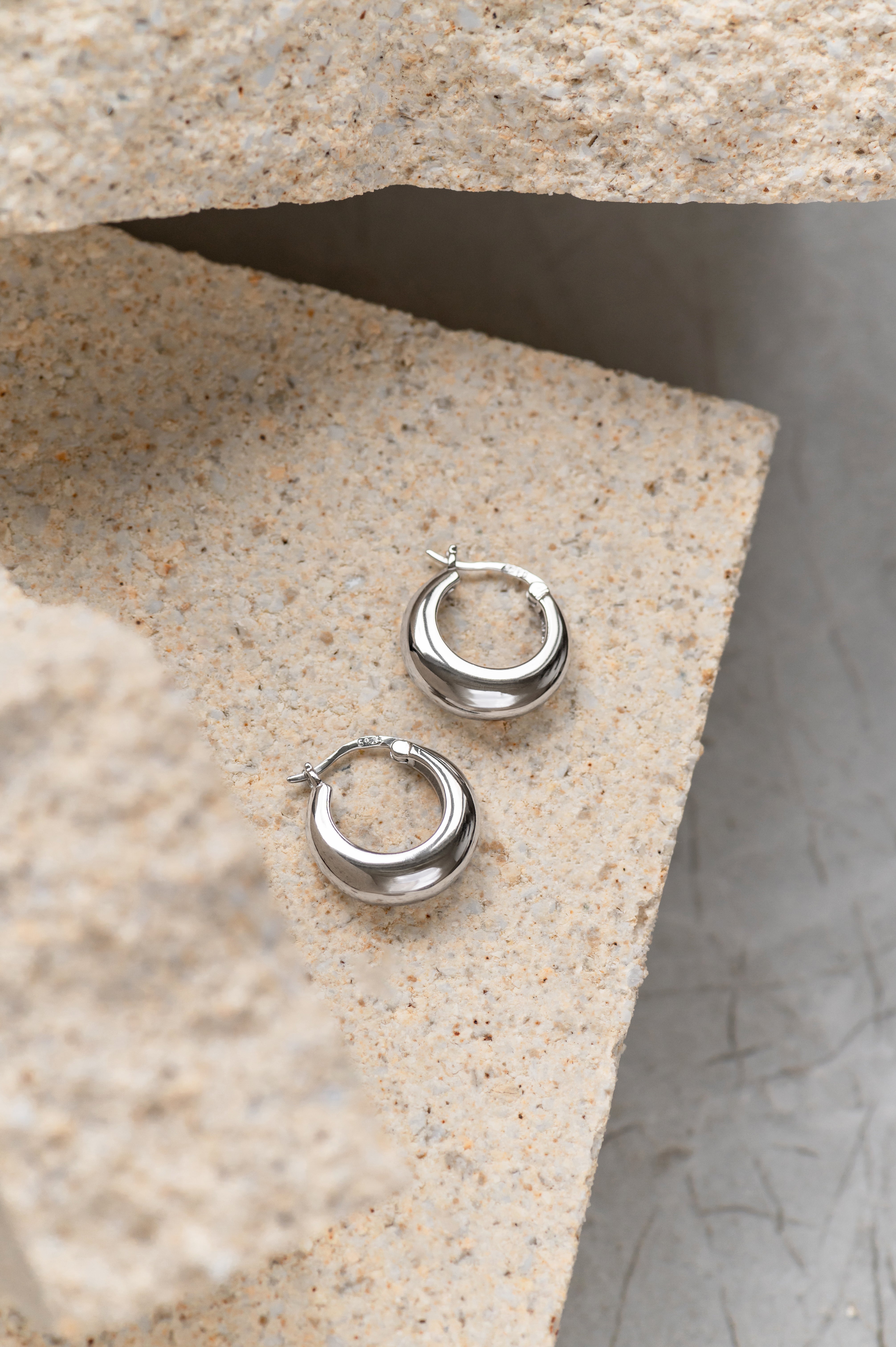 Auskarai Teardrop Hoop Silver