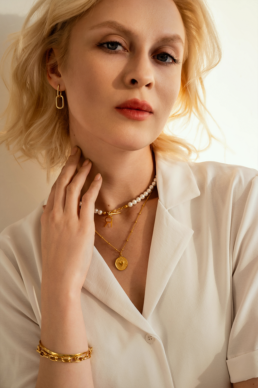 Pearl necklace 6 mm Initial Toggle Gold