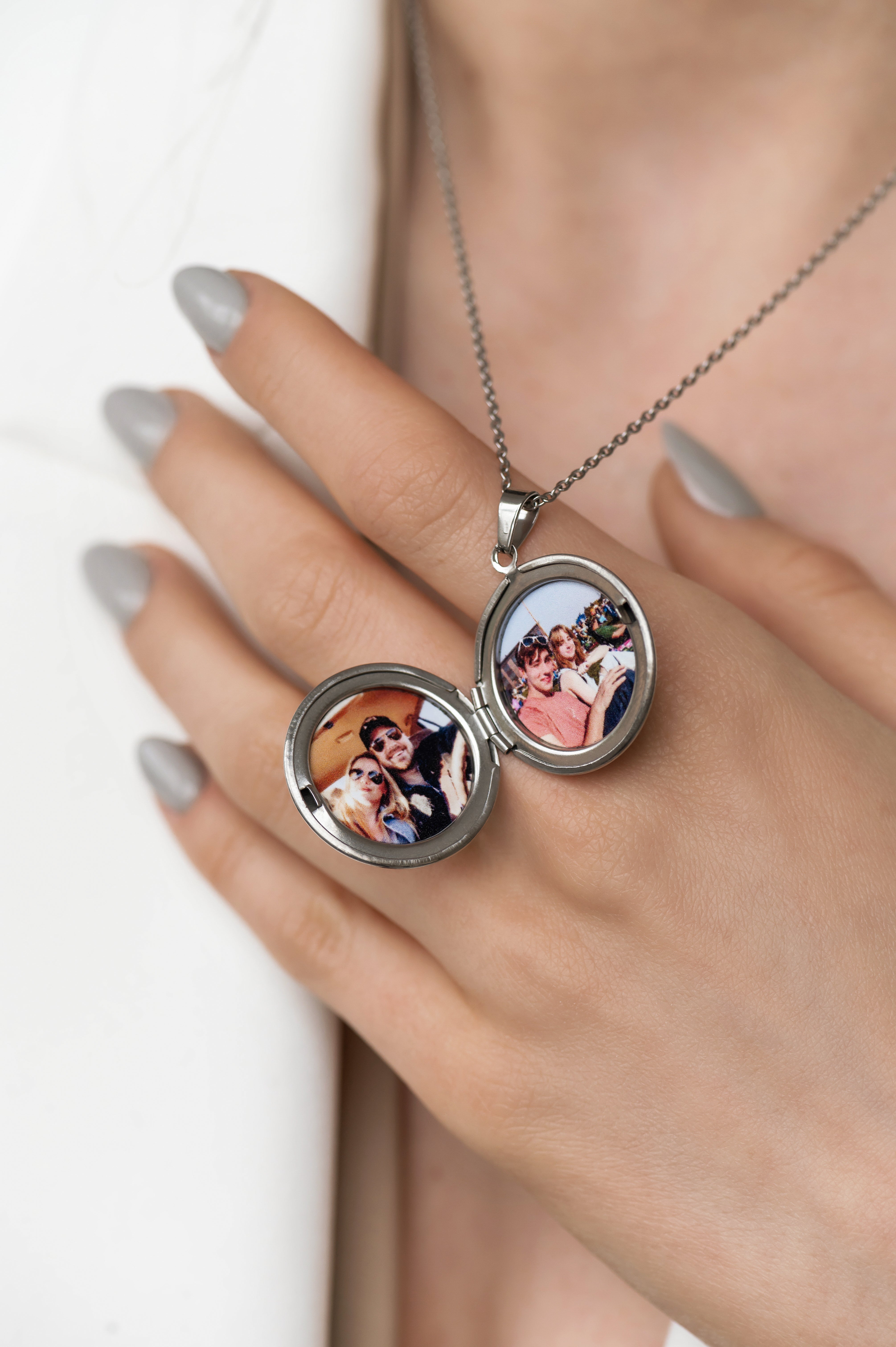 Necklace LOCKET