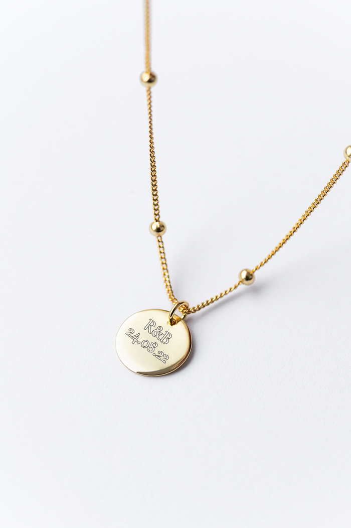 Engravable necklace Dotted Disc Gold