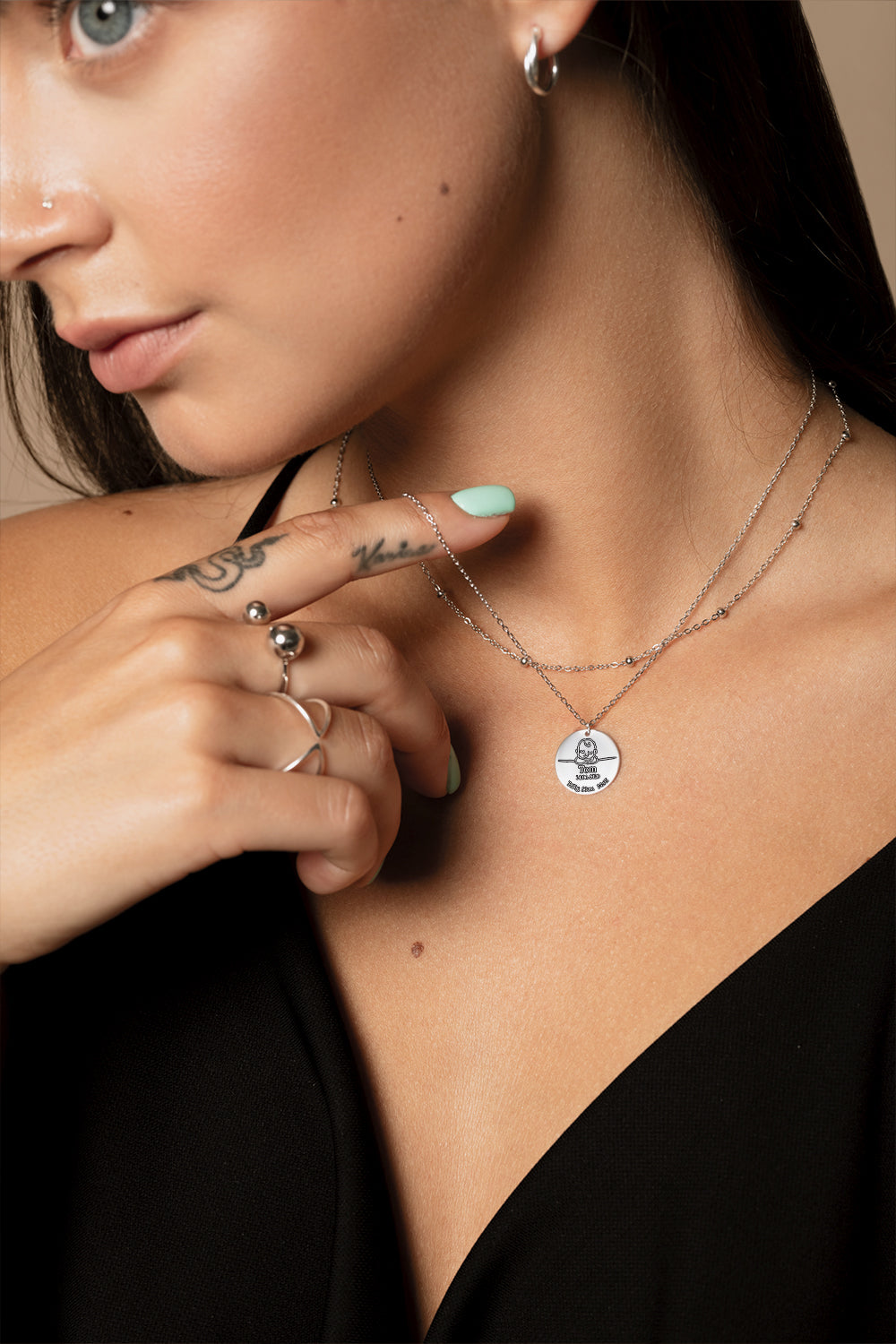 Gravēta kaklarota Dotted Layered Baby Birth