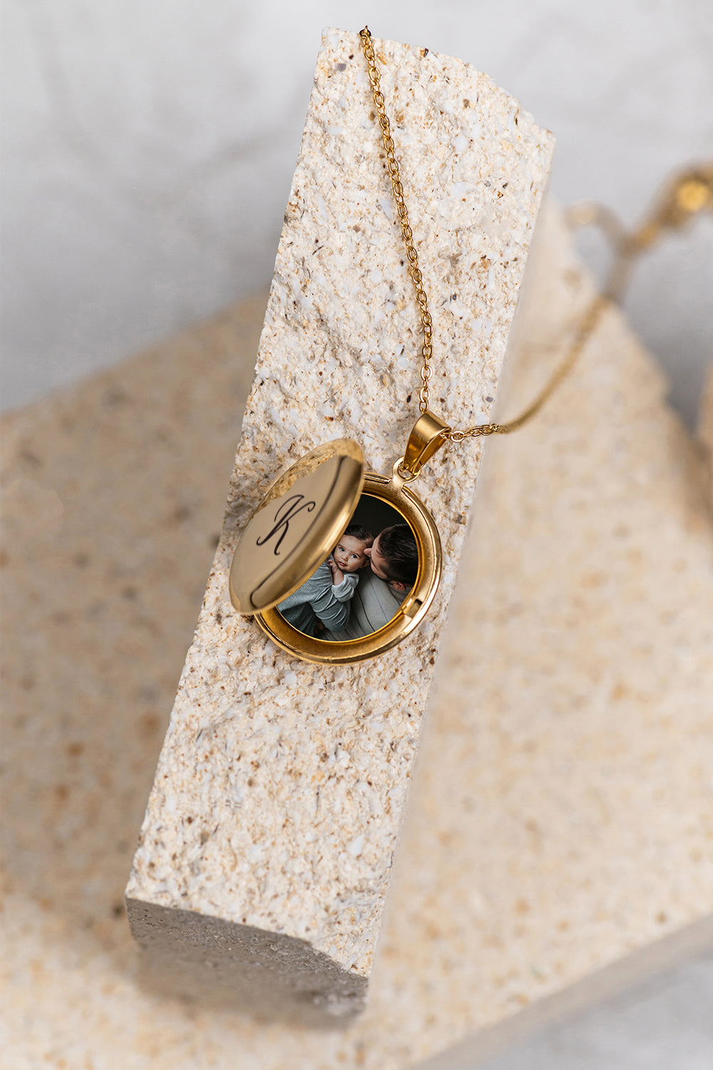 Necklace LOCKET | BABY INITIAL